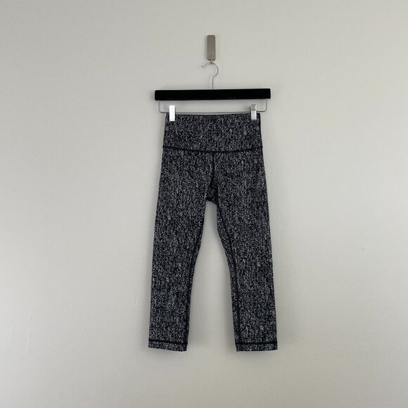 Lululemon Wunder Under Crop High-Rise Luon Suited Jacquard Black White Size 4 - Picture 1 of 7
